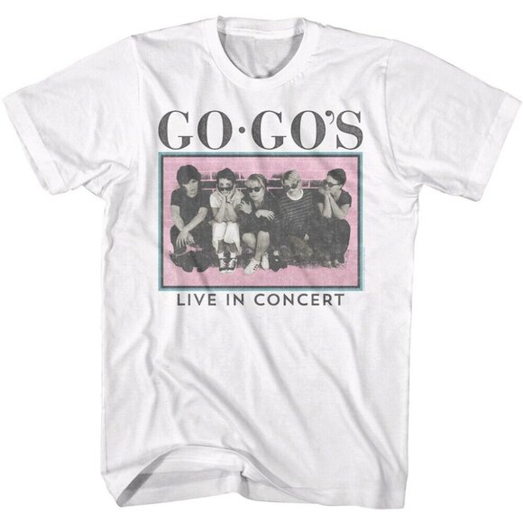 The Go-Gos Live In Concert New Wave Rock Band Graphic T-Shirt Fan Gift Tee 05 - Picture 1 of 5